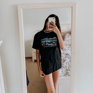 MUSCLE CAR GRAPHIC TEE